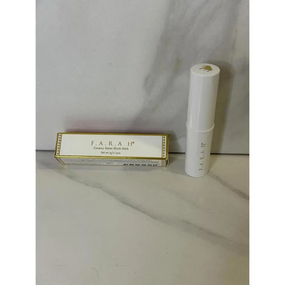 F.A.R.A.H. Creamy Malai blush stick She Money
